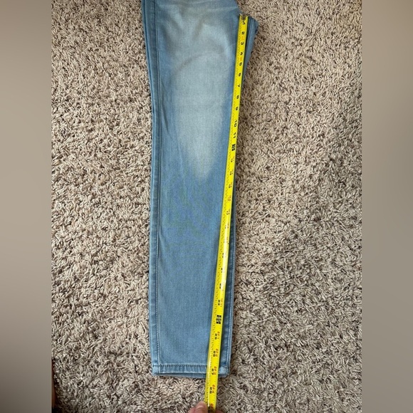 Abercrombie & Fitch High Rise Jean Legging Light/Medium Wash Size 8R/W29 - Picture 9 of 10